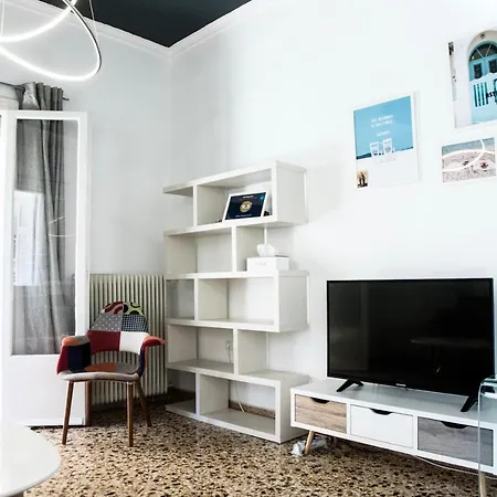 λocal Me Holiday home Athens